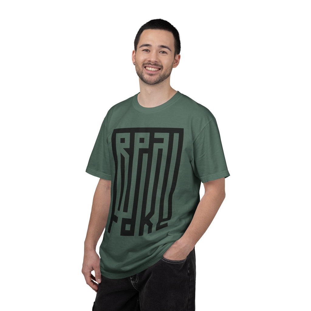 'Real/Fake' — T-Shirt