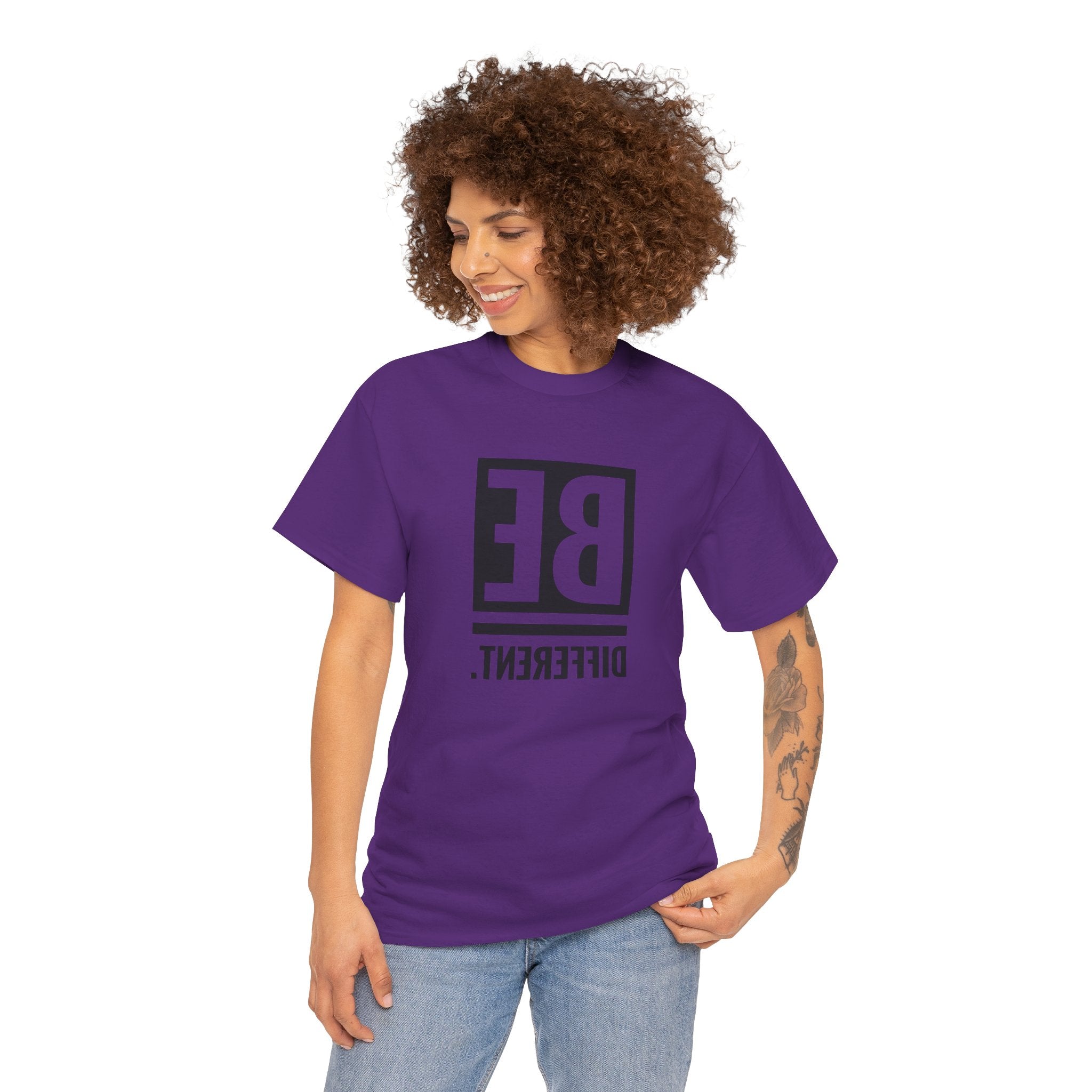 'BE DIFFERENT' — T Shirt