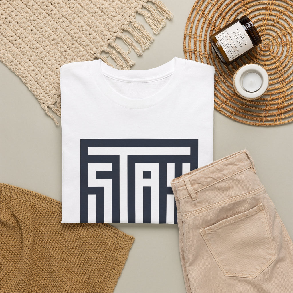 Stay Calm — T-Shirt