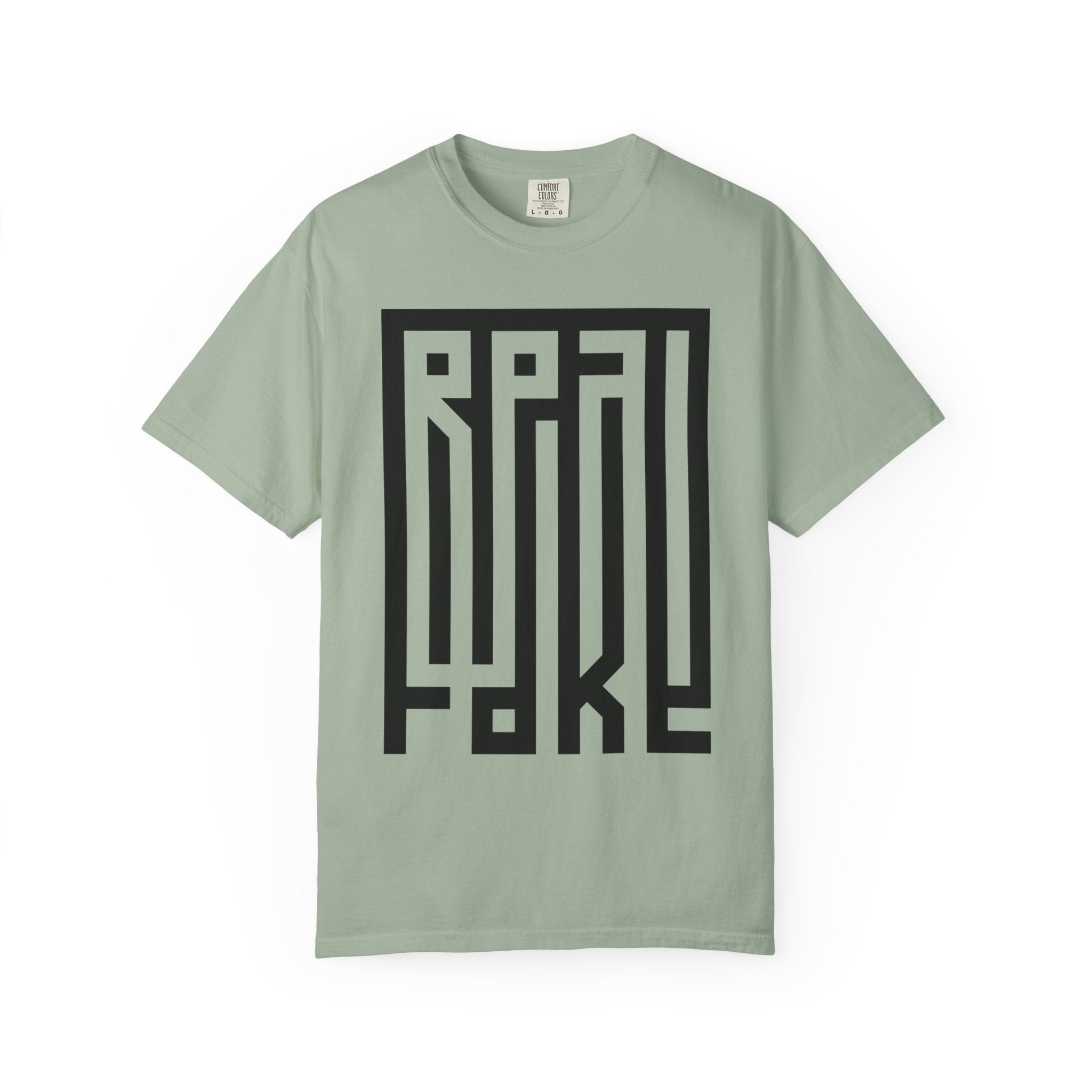 'Real/Fake' — T-Shirt
