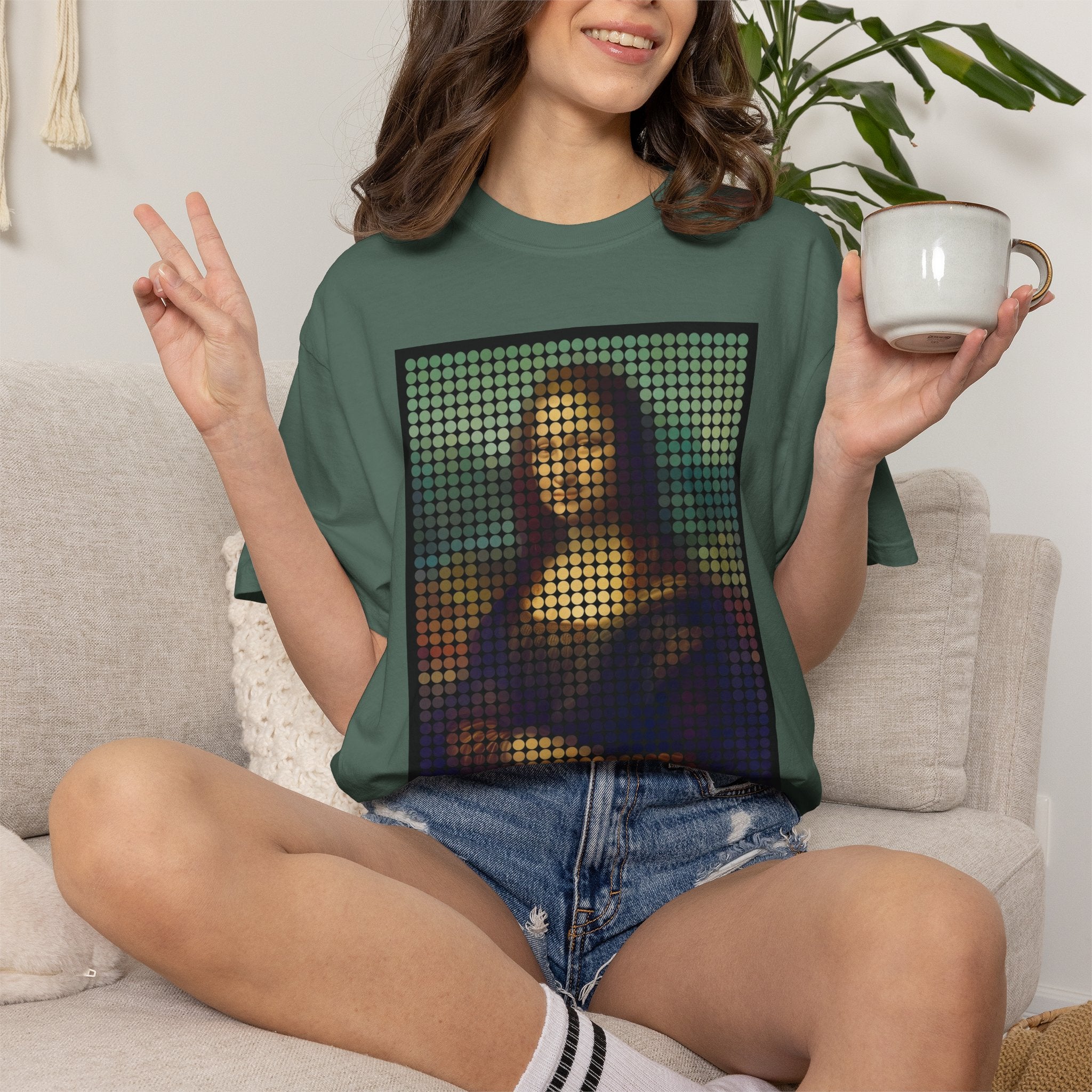 Mona Lisa Pixel Art — T-Shirt