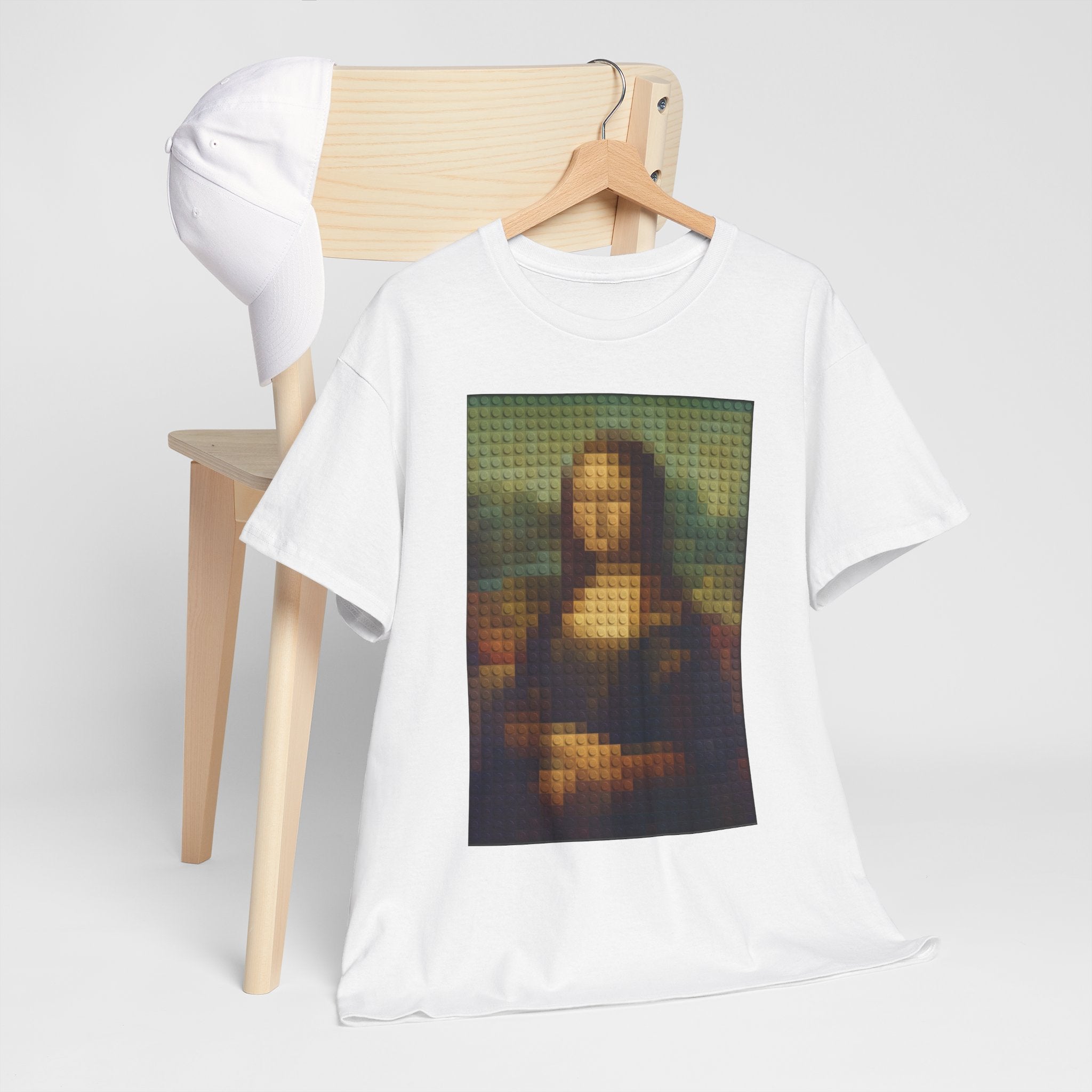 Pixelated Mona Lisa - T‑Shirt