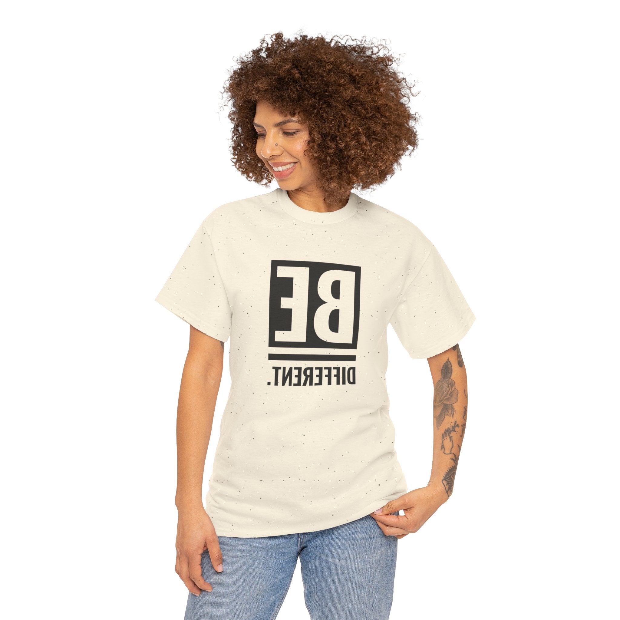 'BE DIFFERENT' — T Shirt
