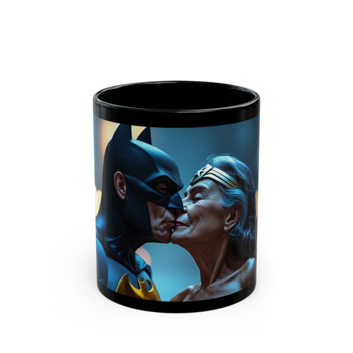 Batman & Wonder Woman Kiss Coffee Mug – Superhero Ceramic Mug