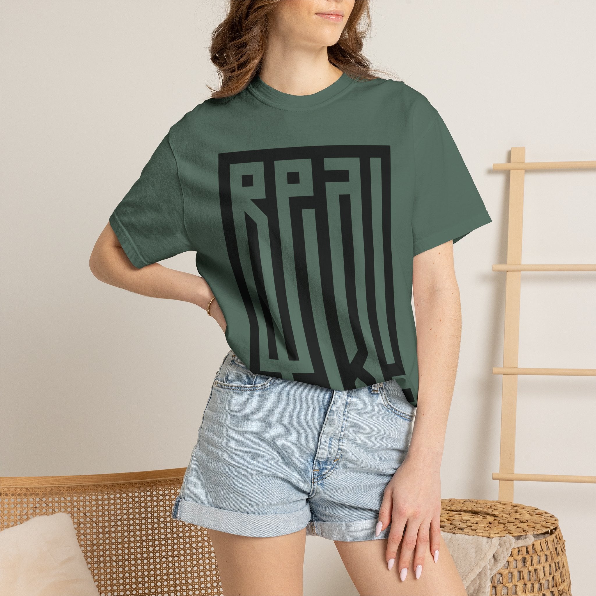 'Real/Fake' — T-Shirt