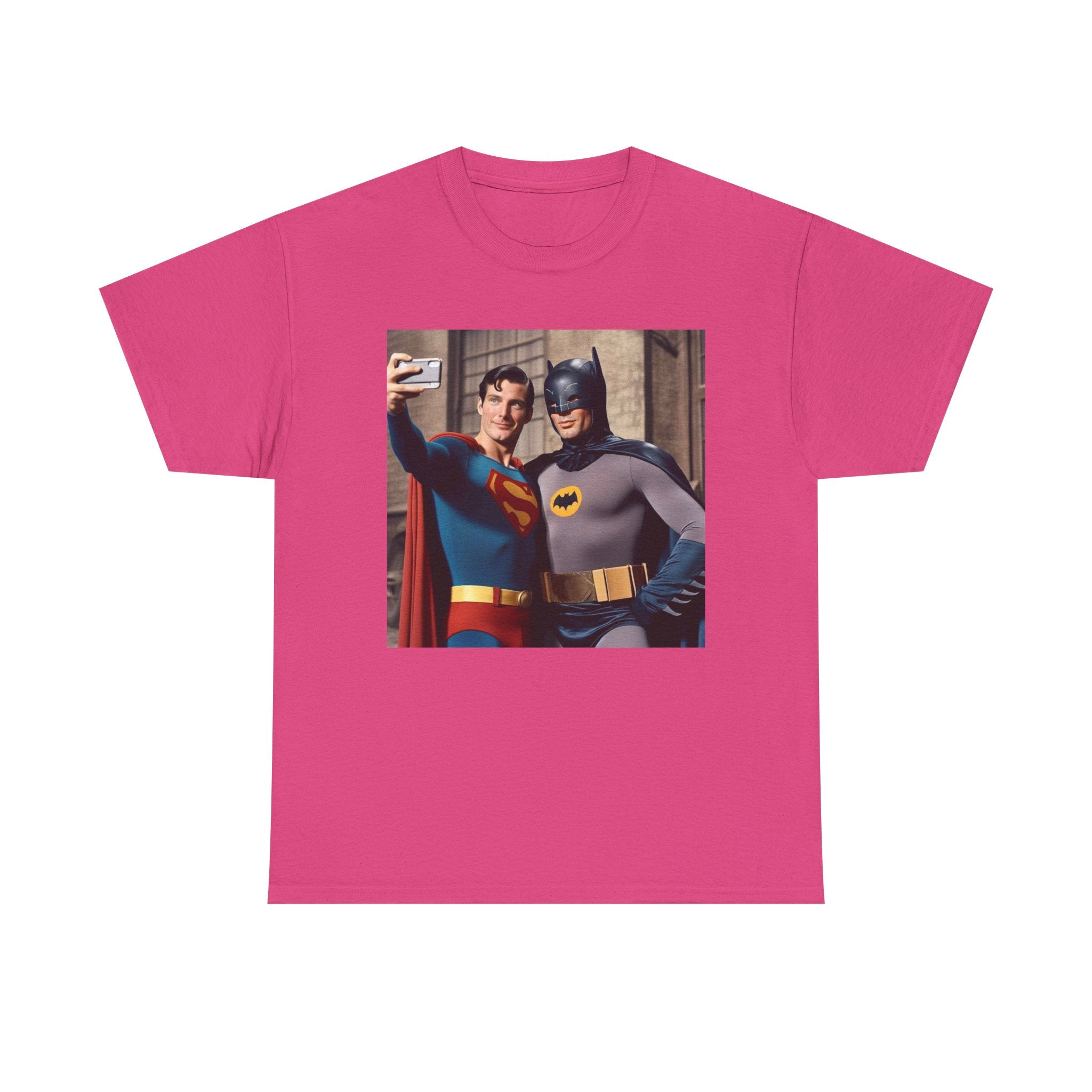 Retro Superhero Selfie - T shirt