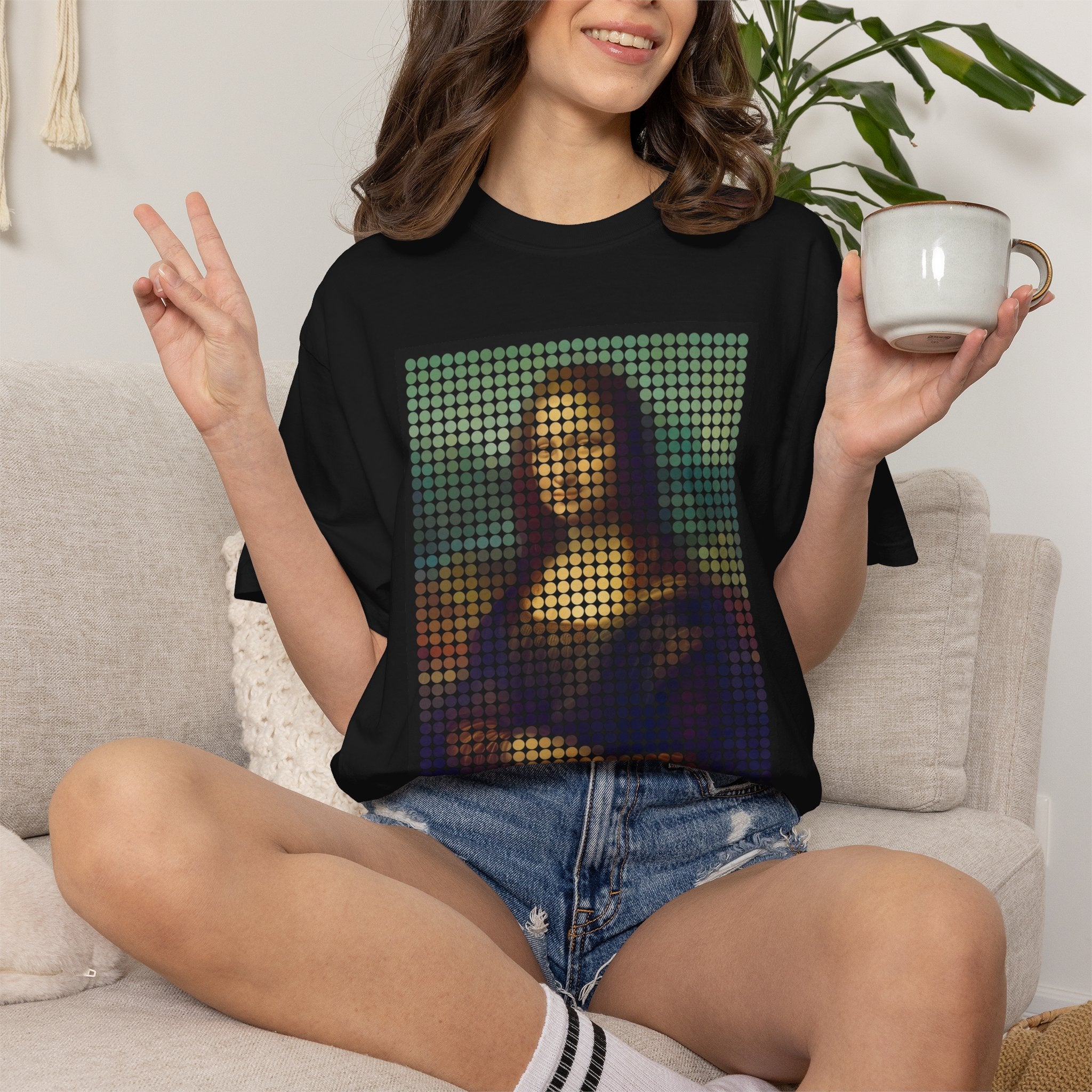 Mona Lisa Pixel Art — T-Shirt
