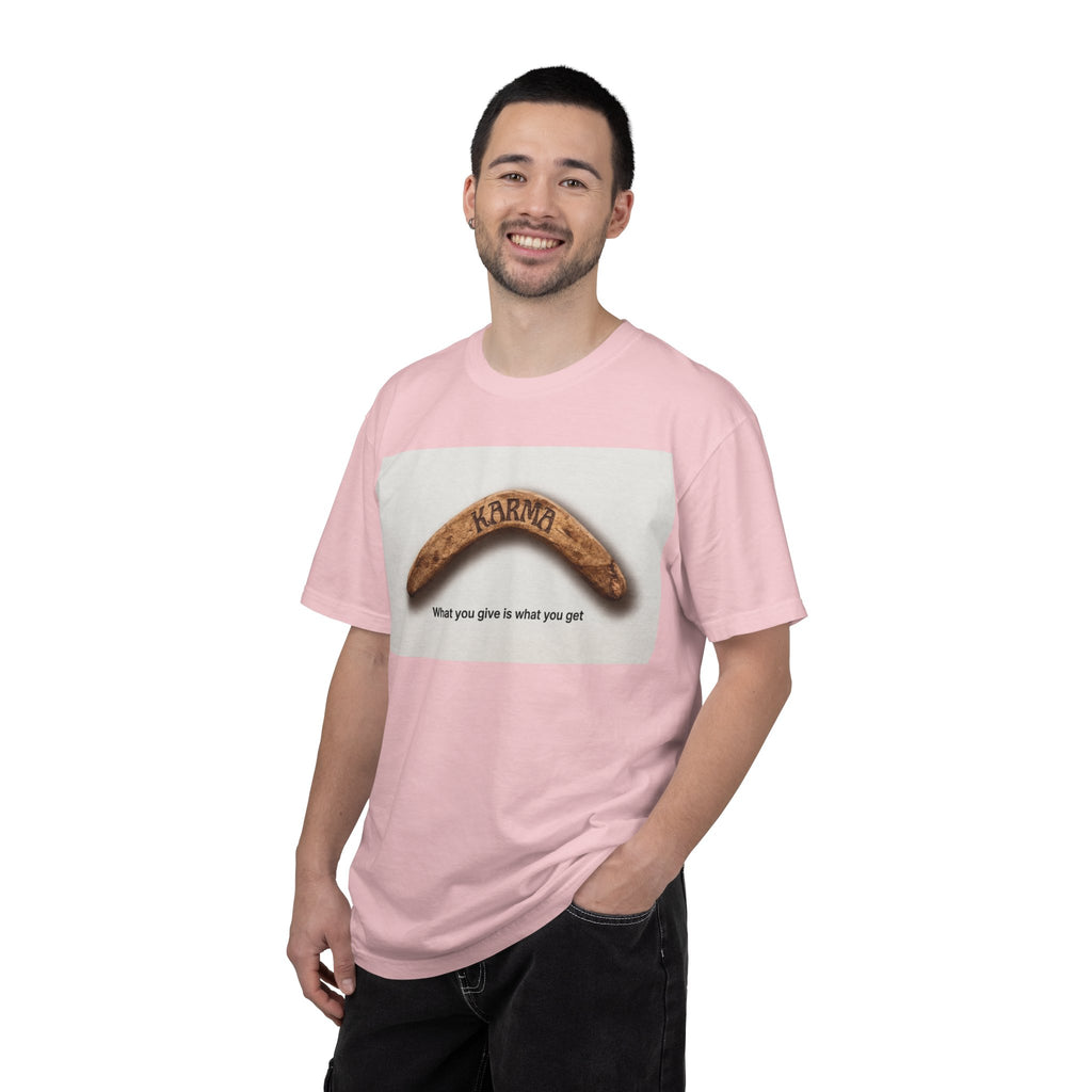 Karma Boomerang — T-Shirt