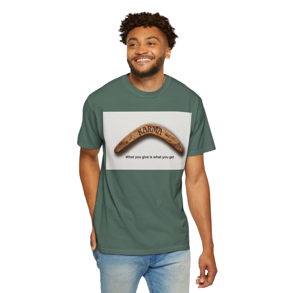 Karma Boomerang — T-Shirt