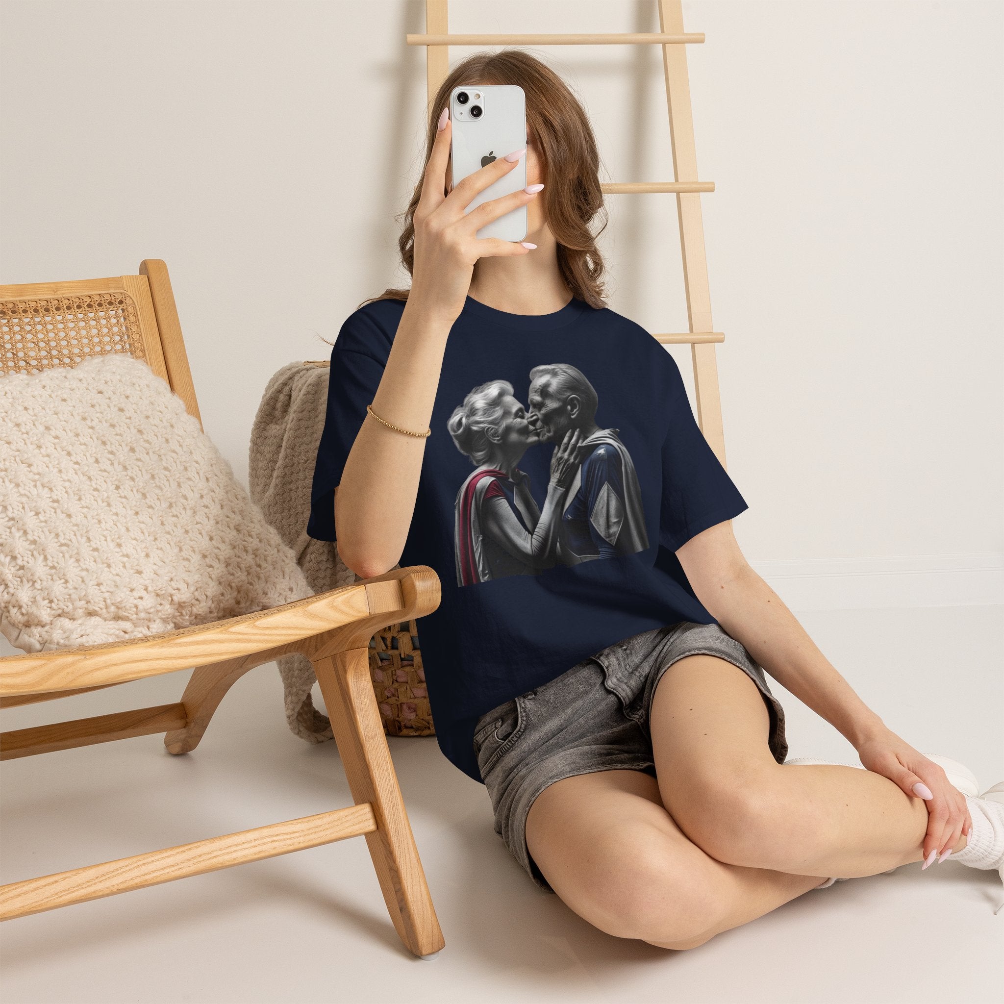 Kissing Old Superheroes — T‑Shirt