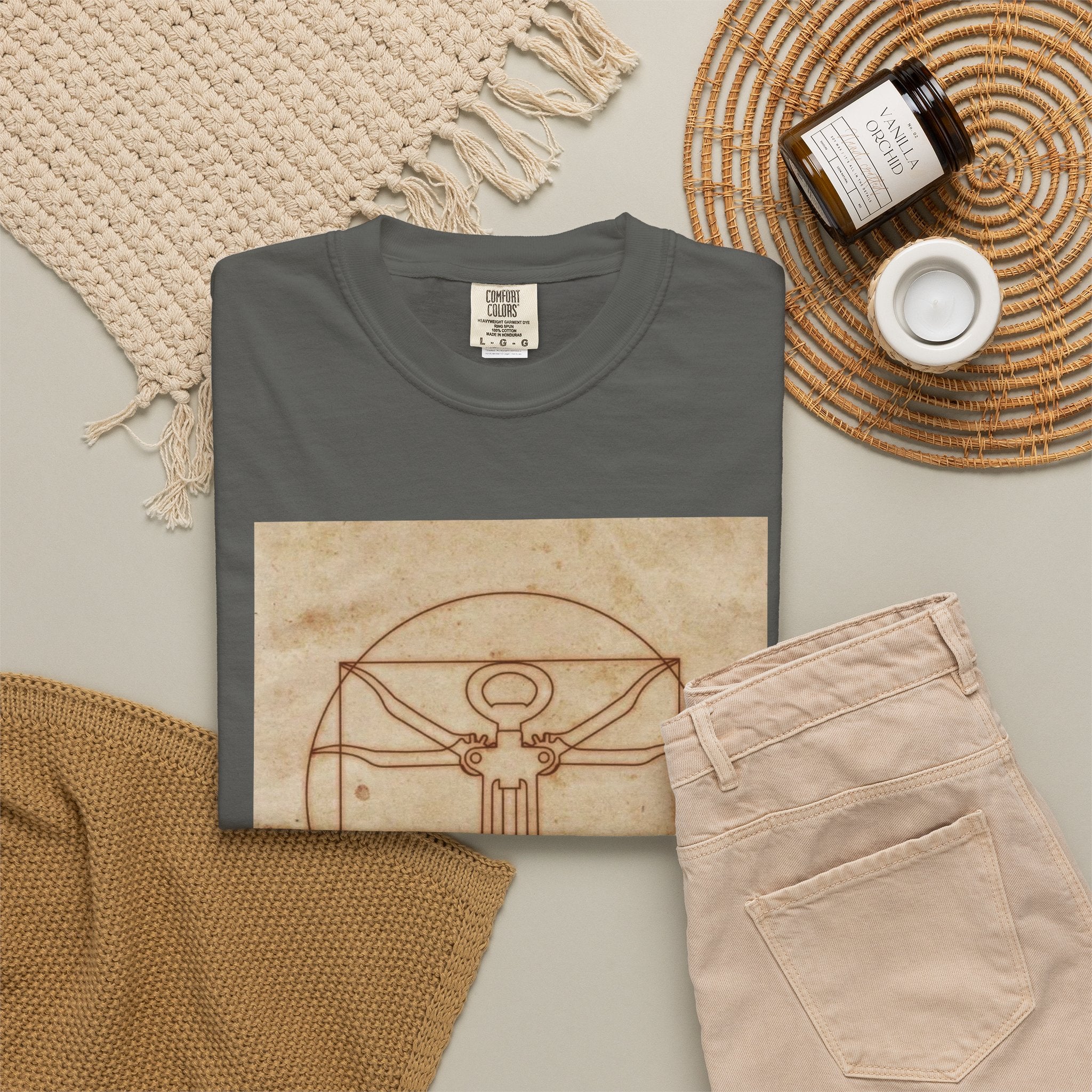 DaVinci Style — T-Shirt