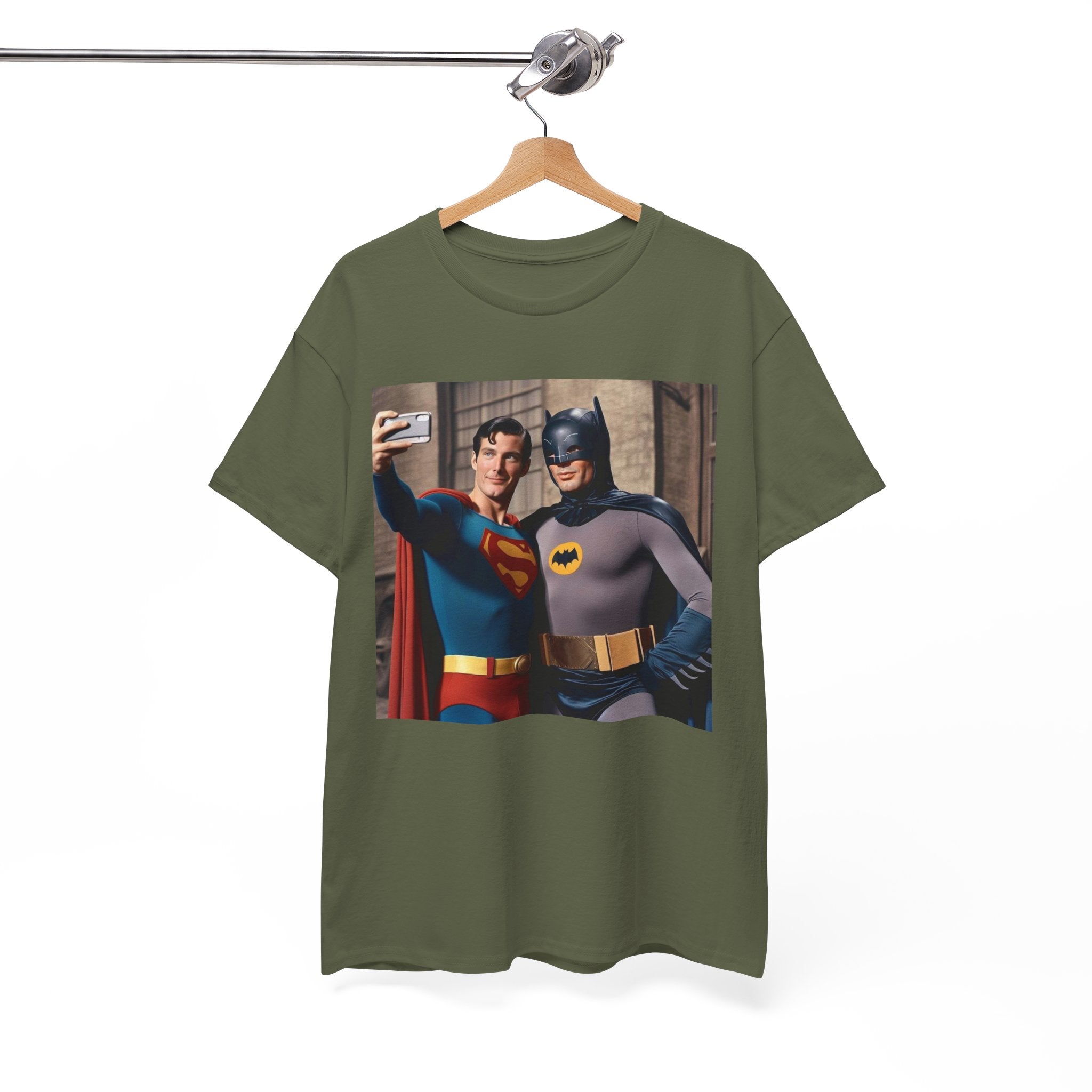 Retro Superhero Selfie - T shirt
