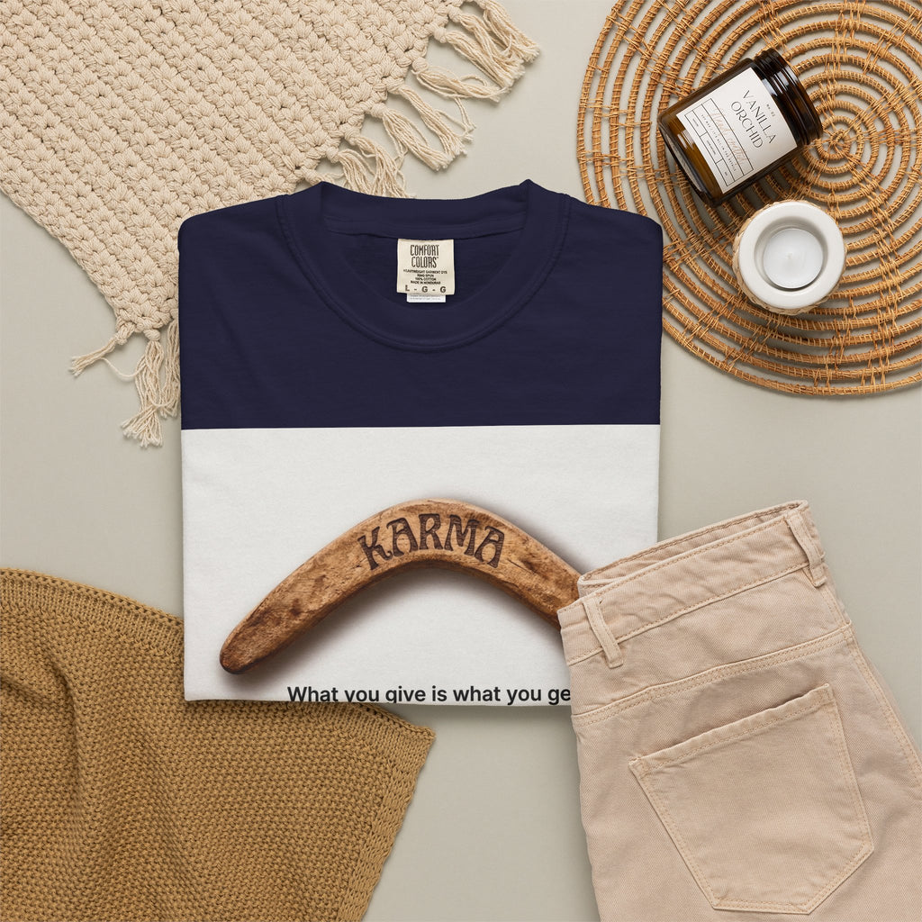 Karma Boomerang — T-Shirt