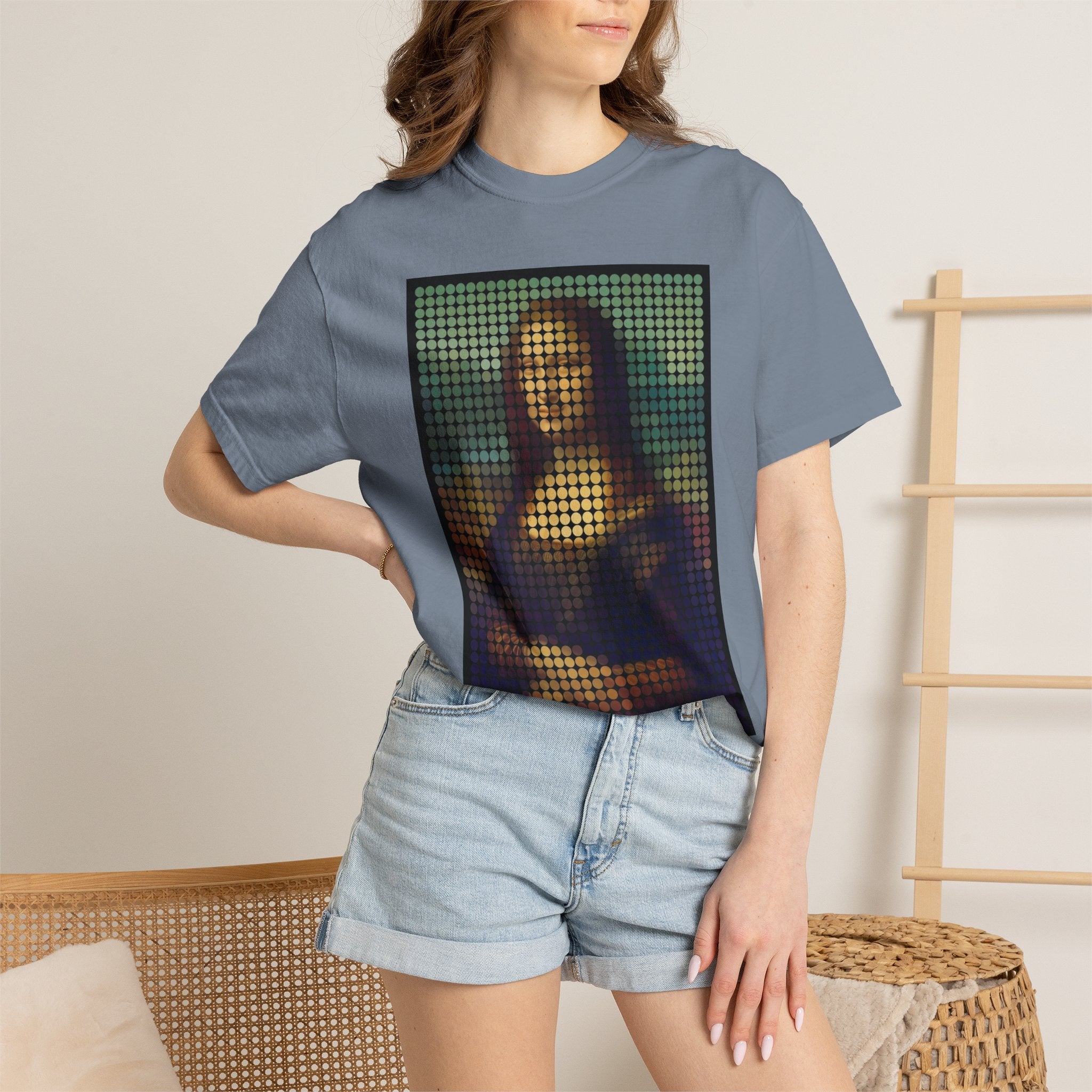 Mona Lisa Pixel Art — T-Shirt