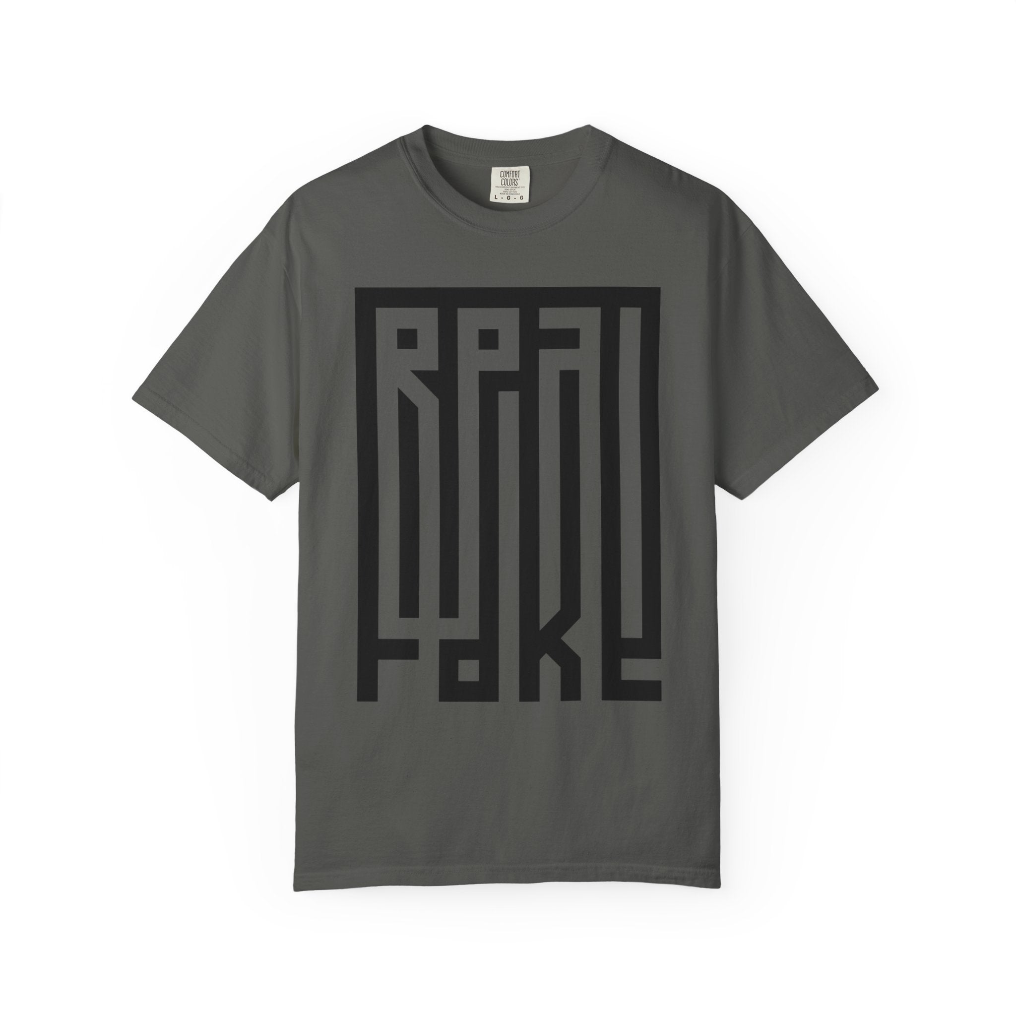 'Real/Fake' — T-Shirt
