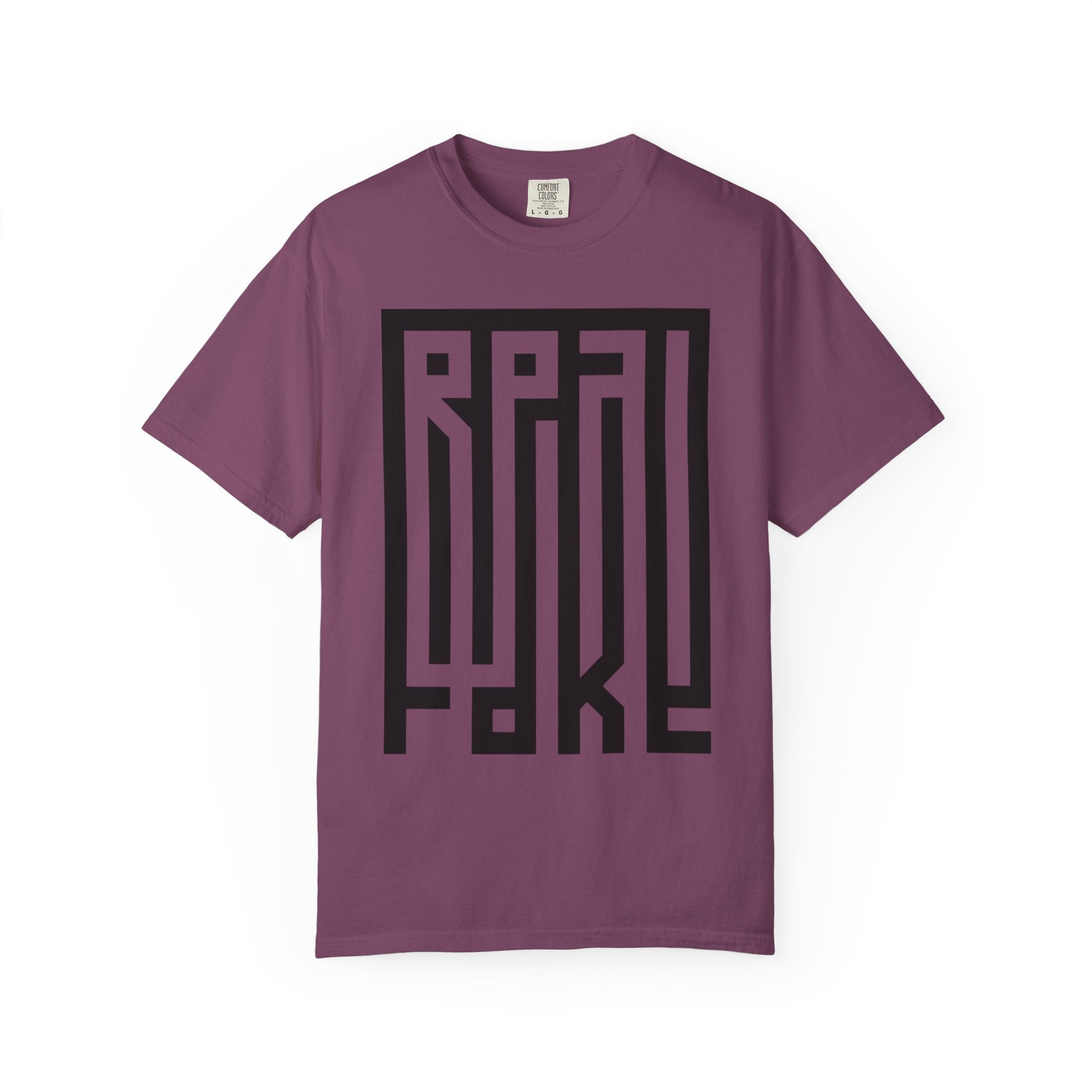 'Real/Fake' — T-Shirt