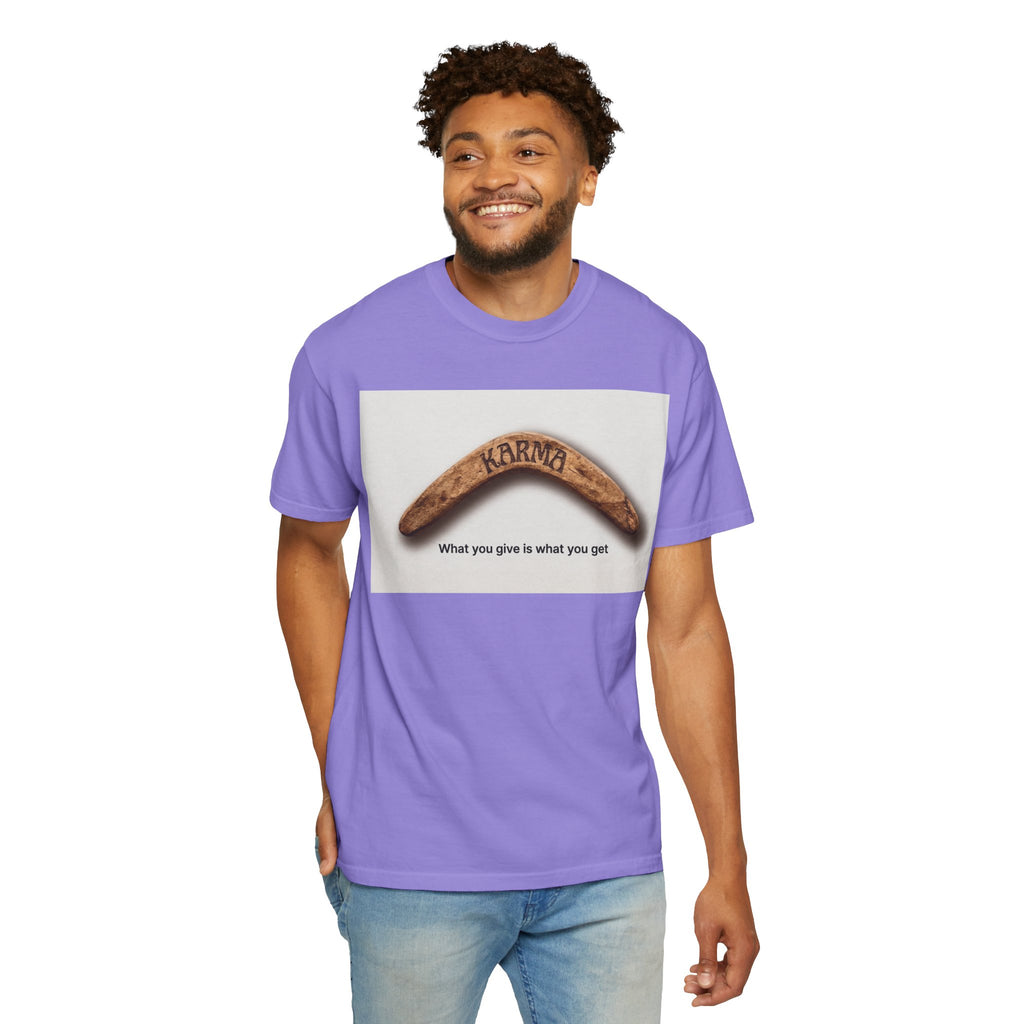 Karma Boomerang — T-Shirt