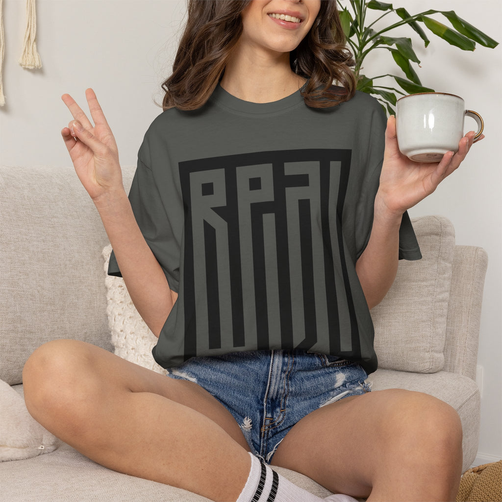 'Real/Fake' — T-Shirt