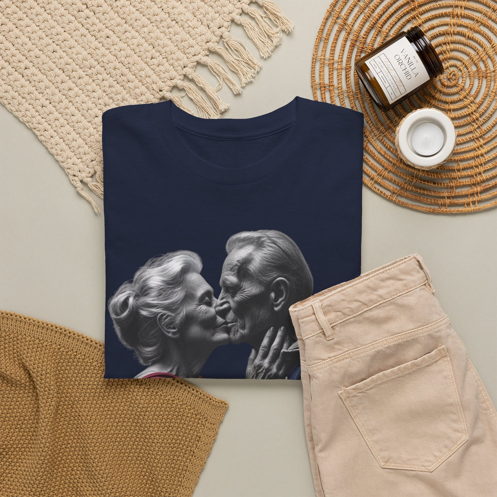 Kissing Old Superheroes — T‑Shirt