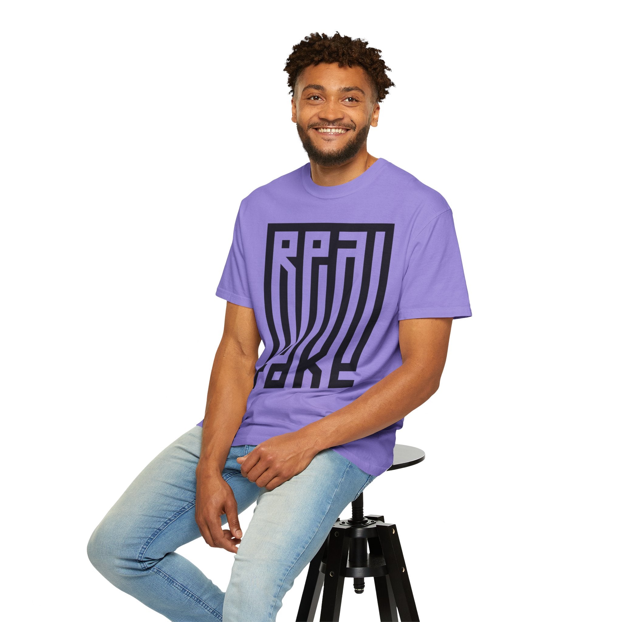 'Real/Fake' — T-Shirt