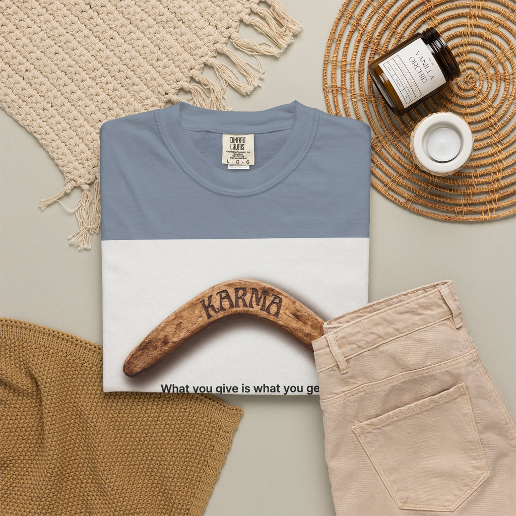 Karma Boomerang — T-Shirt