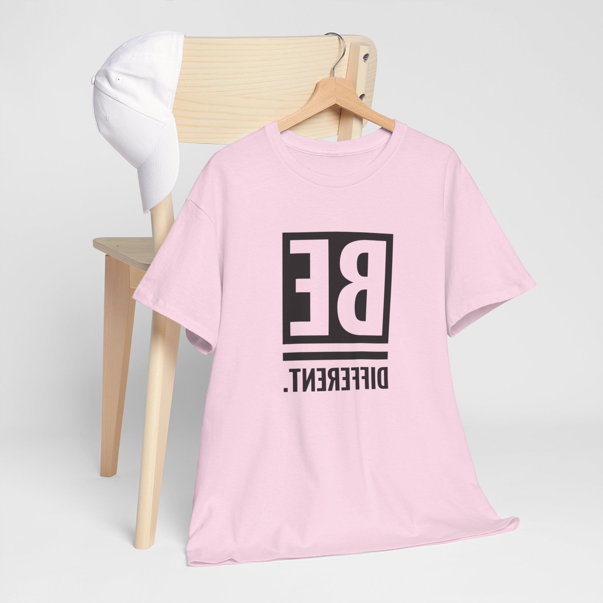 'BE DIFFERENT' — T Shirt