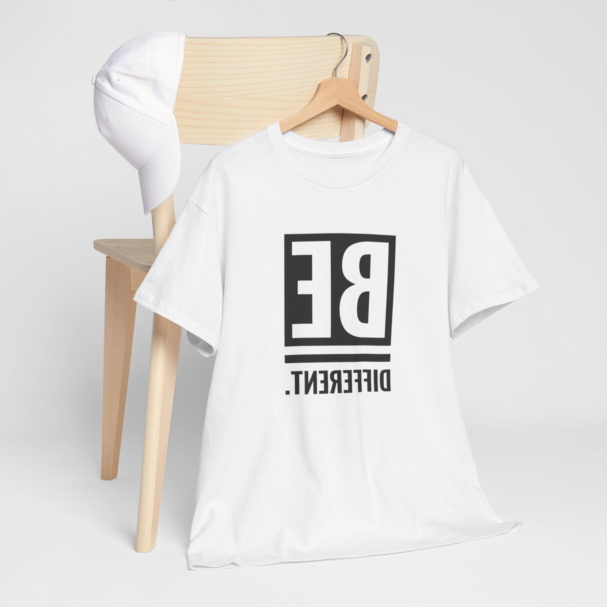 'BE DIFFERENT' — T Shirt