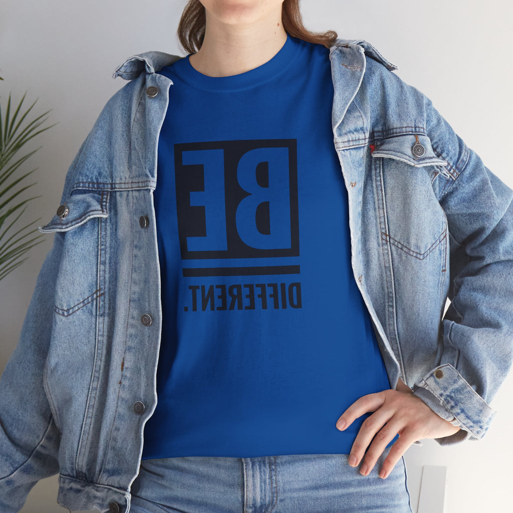 'BE DIFFERENT' — T Shirt
