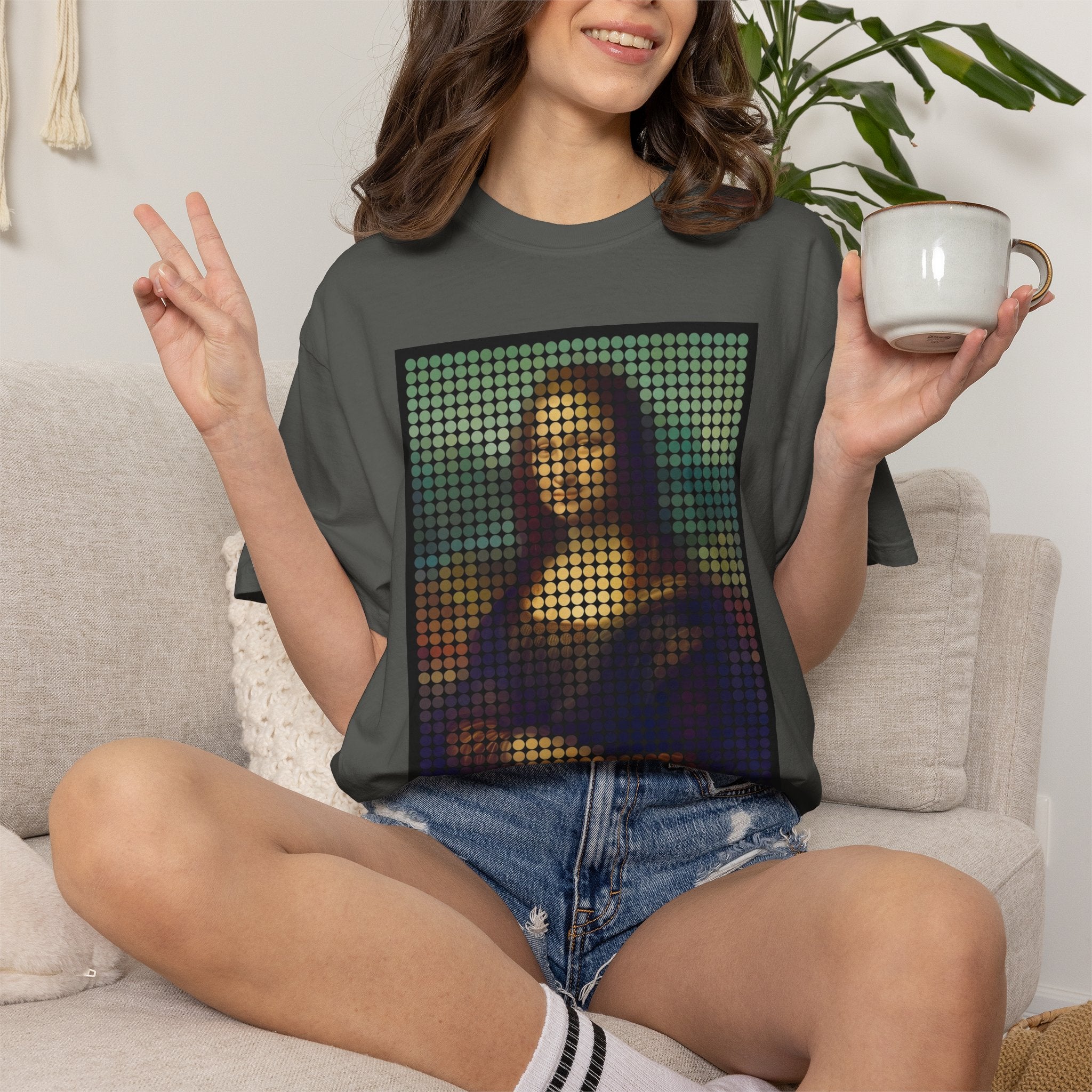 Mona Lisa Pixel Art — T-Shirt