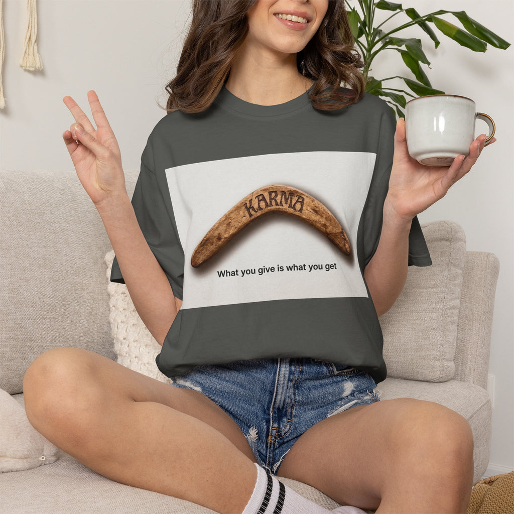 Karma Boomerang — T-Shirt
