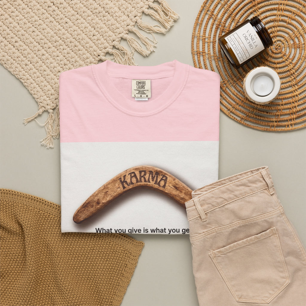 Karma Boomerang — T-Shirt