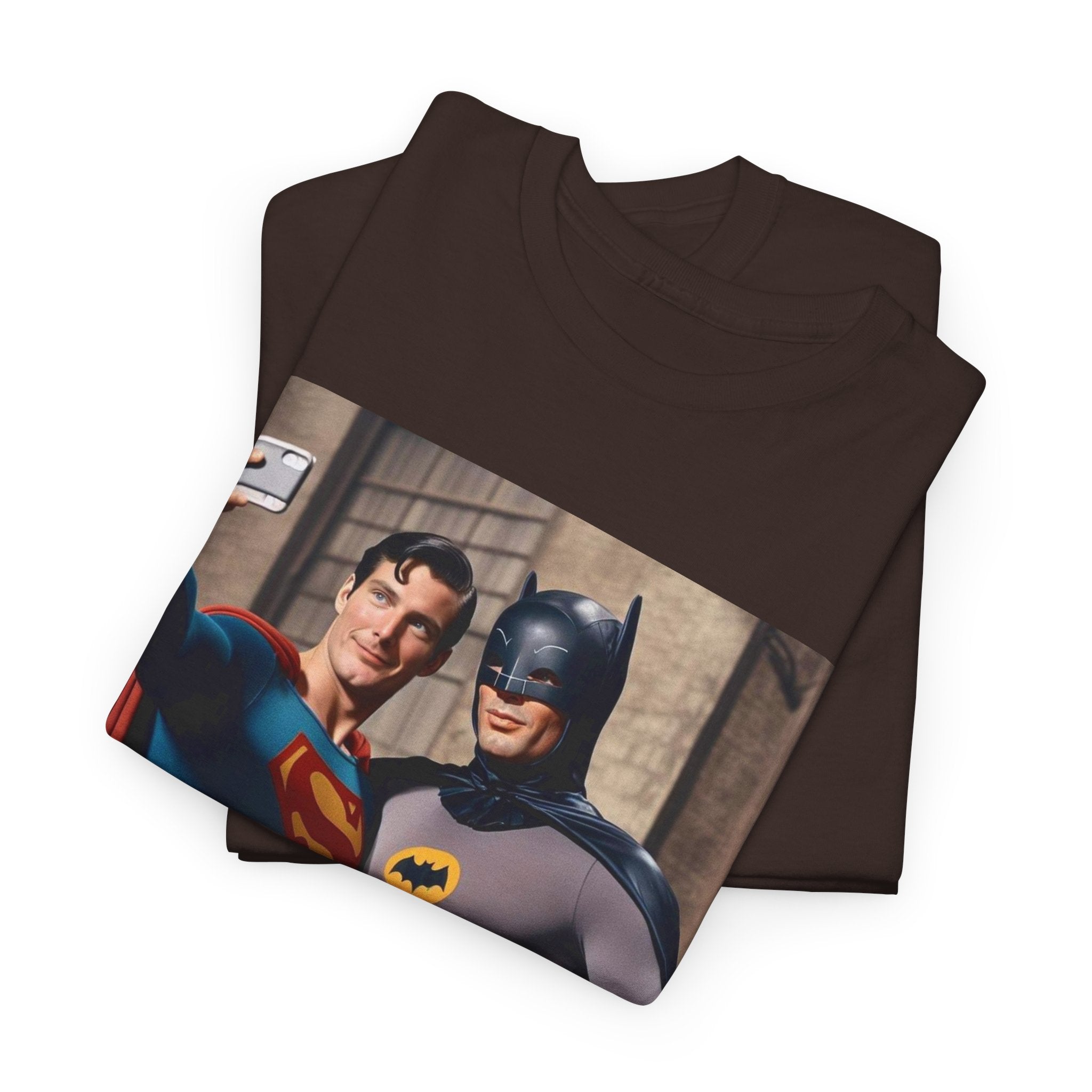 Retro Superhero Selfie - T shirt