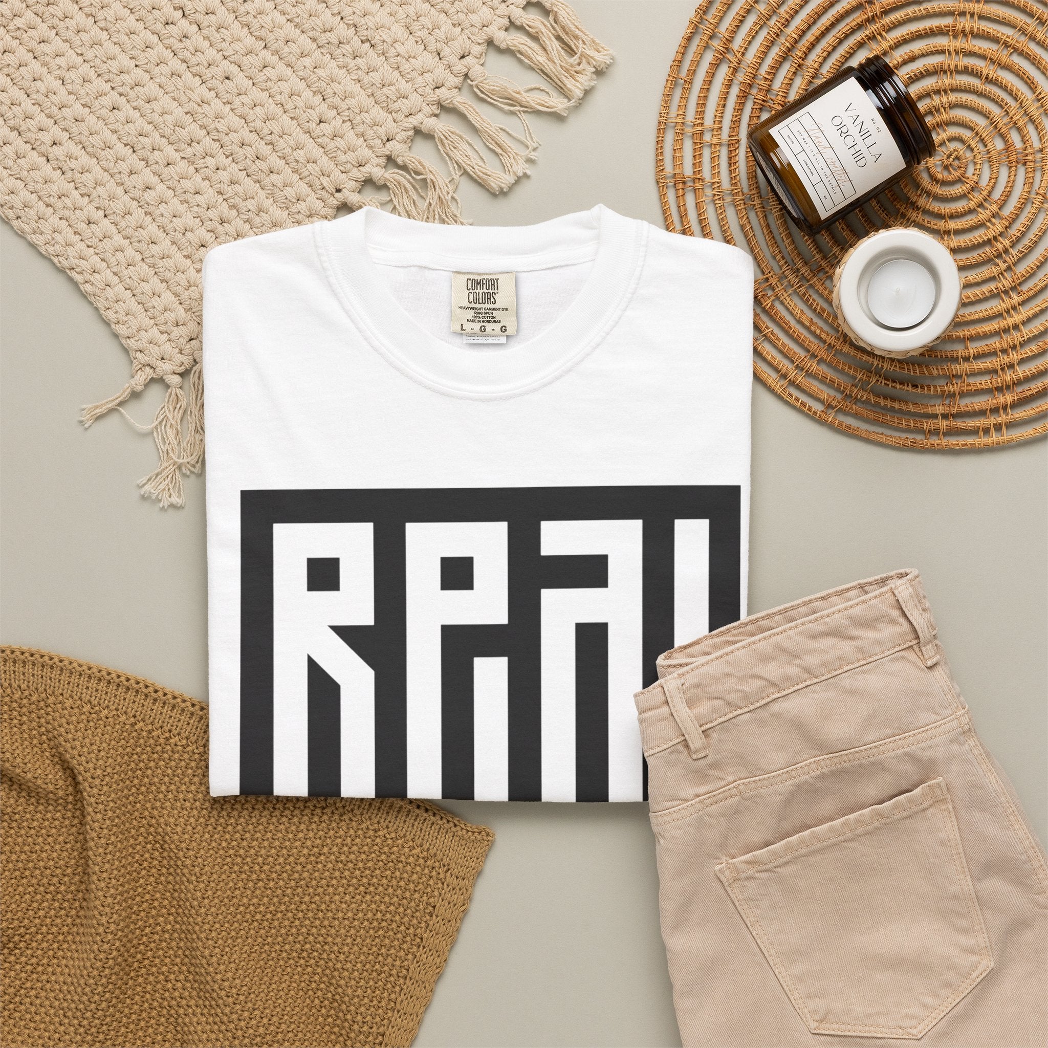 'Real/Fake' — T-Shirt