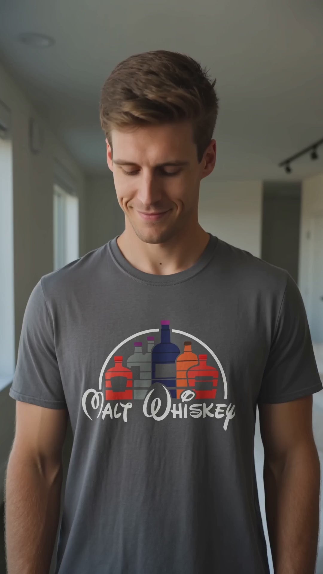 T-shirt Malt Whiskey – Maglietta grafica con logo divertente